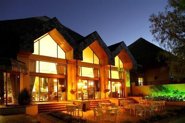 Black Mountain Leisure And Conference Hotel Groothoek Εξωτερικό φωτογραφία