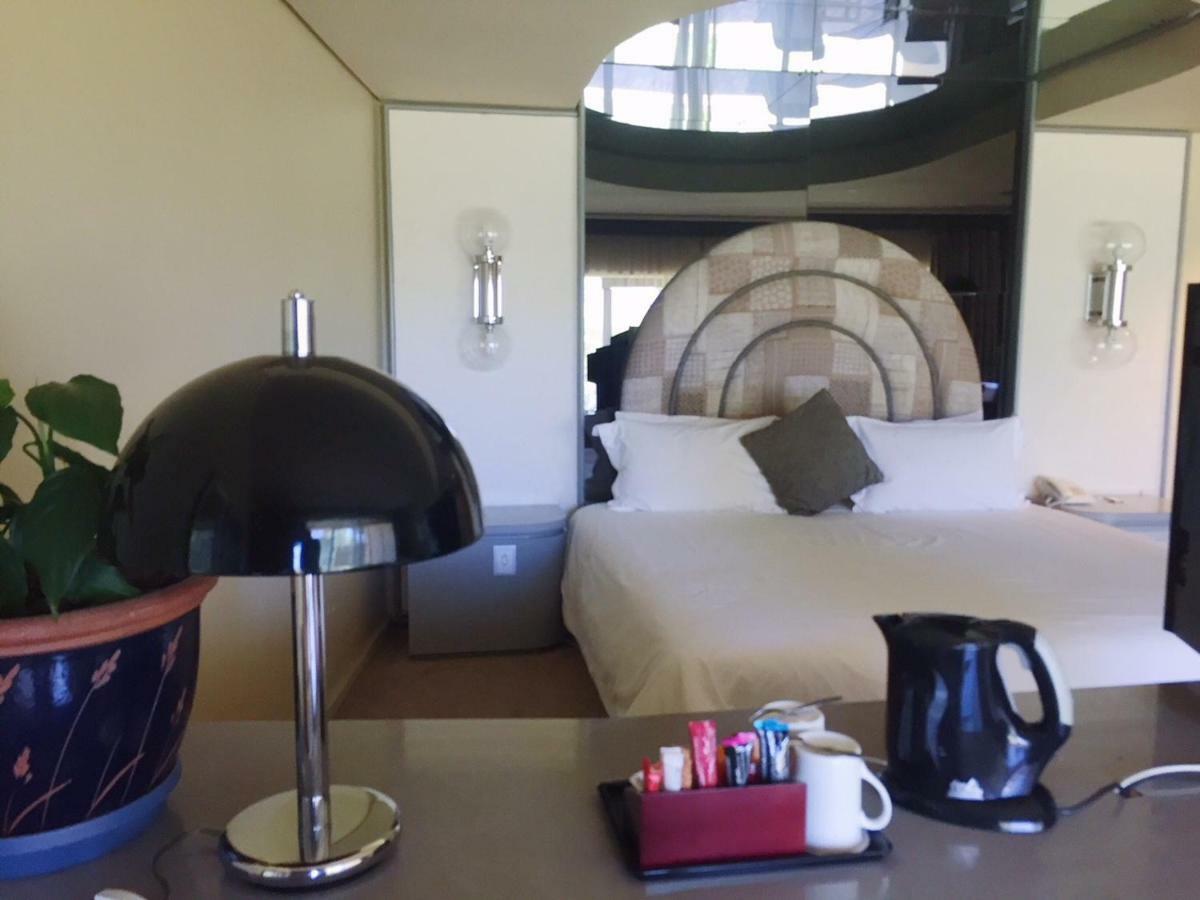 Black Mountain Leisure And Conference Hotel Groothoek Εξωτερικό φωτογραφία